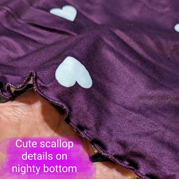 BNWT ladies size L (8/10) slip nightie, deep purple with little heart design - Picture 10 of 16